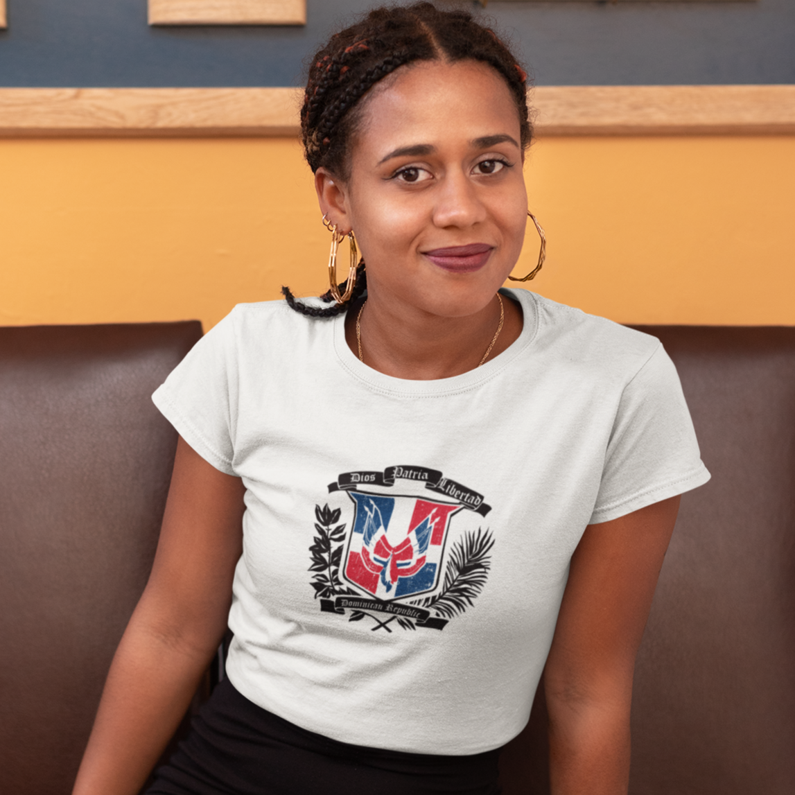 🇩🇴 Escudo dominicano (mujeres)